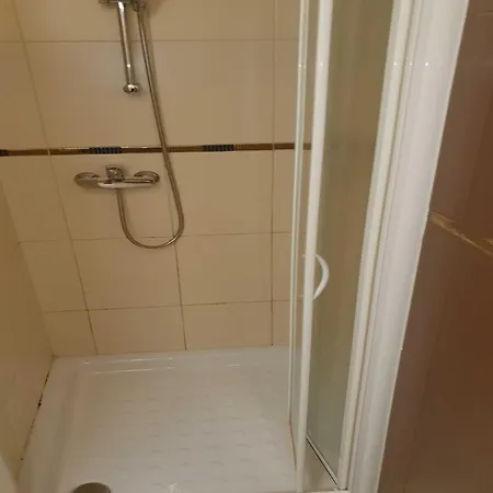 Marina Portoro Family Friendly 5 - Two Bedroom Apatment *